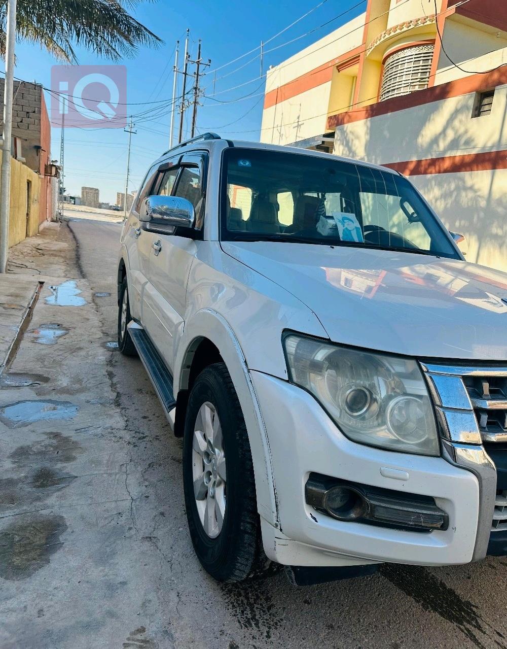 ميتسوبيشي باجيرو